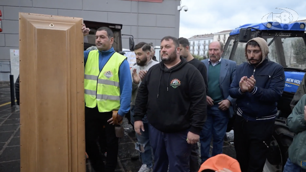 Agricoltori irpini in piazza contro la crisi del settore