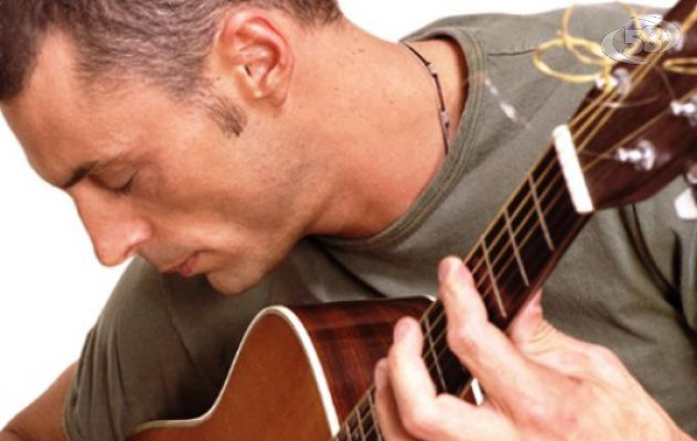Alex Britti a Volturara Irpina per il tour "Bene Cosa"