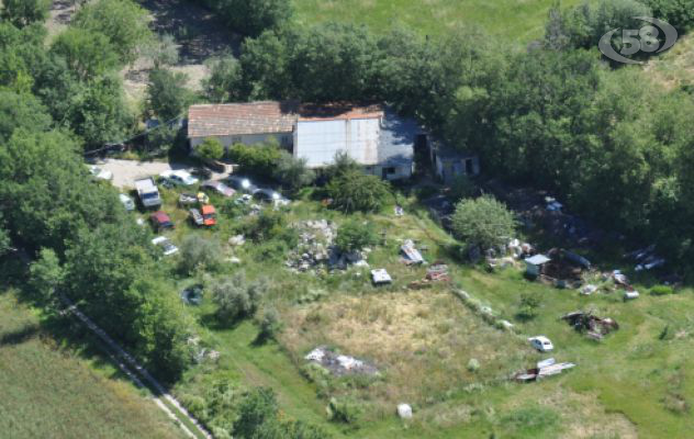 Grottaminarda, discarica abusiva in un fondo agricolo: scattato il sequestro