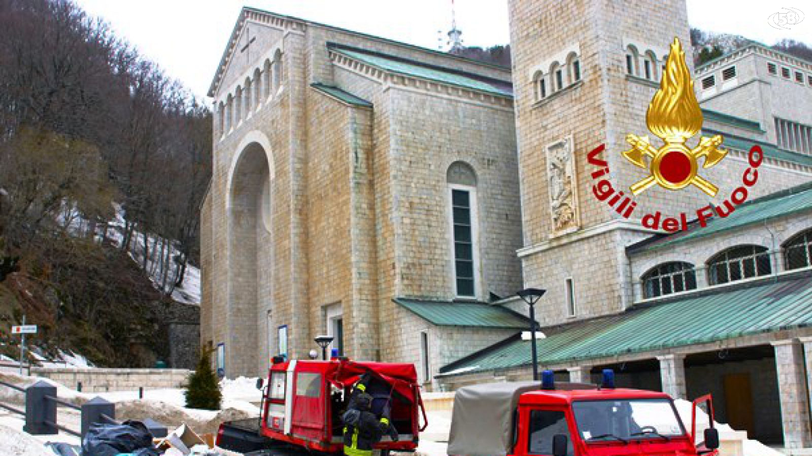 vigili del fuoco-neve