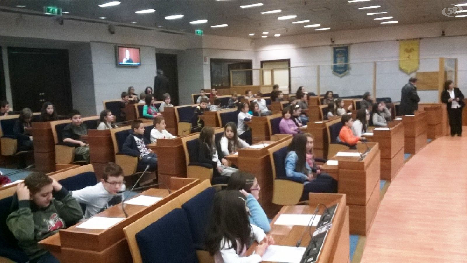 ragazzi in aula