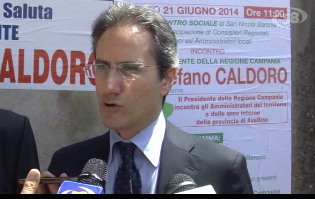 Caldoro in Baronia: forestali, ''le risorse ci sono''. Irisbus, ''daremo una mano al governo''/VIDEO