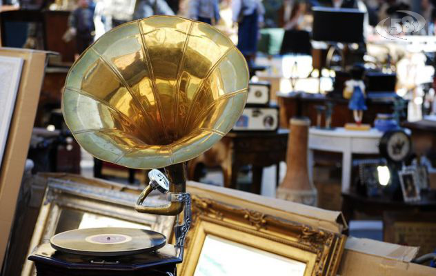 A Grottaminarda il mercatino dell'usato/VIDEO