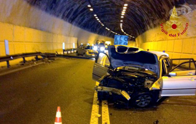 Ofantina, terribile incidente in galleria: ci sono feriti