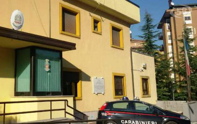 Officina abusiva in un locale sotto sequestro, denunciato 66enne