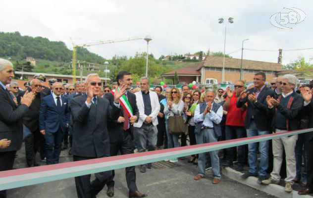 Festa ad Ariano per l’inaugurazione del quartiere “Martiri”. La città accoglie Letta