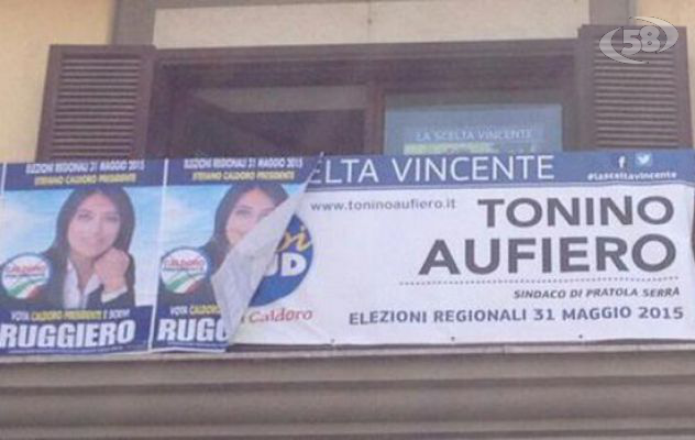 Manifesti della Ruggiero al comitato di Aufiero: scatta la denuncia