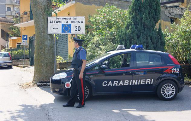 Altavilla, dosi di eroina nell'auto: segnalati due giovani